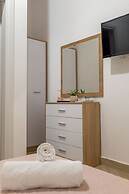 Atlantis Hotel & Apartments