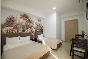 Atlantis Hotel & Apartments