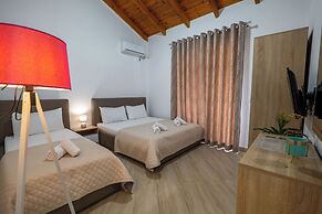 Atlantis Hotel & Apartments