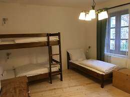 Castle-Wall-Inn - Hostel