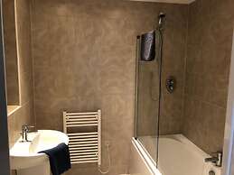 Harley Apartments Broughton House