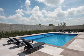 Courtyard by Marriott San Luis Potosi, Los Lagos