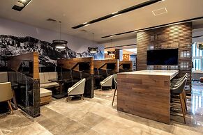 Courtyard by Marriott San Luis Potosi, Los Lagos