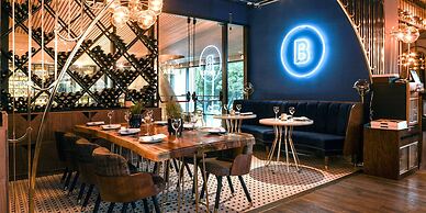 Salvio Parque 93 Bogota, Curio Collection by Hilton