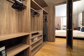 Salvio Parque 93 Bogota, Curio Collection by Hilton