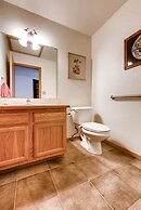 Lakepointe Court Town Homes by CRMR