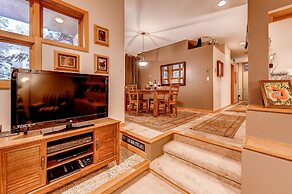 River Glen Condos by CRMR