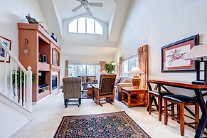 Bay Club Town Homes by CRMR