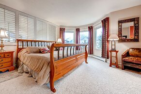 Bay Club Town Homes by CRMR