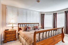 Bay Club Town Homes by CRMR