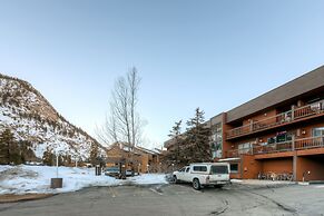 Cedars Lodge Condos by CRMR