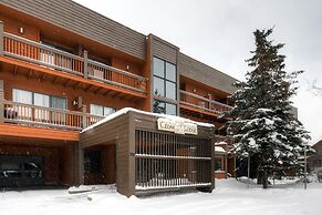 Cedars Lodge Condos by CRMR