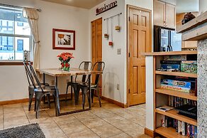 Streamside Lane Condos by CRMR