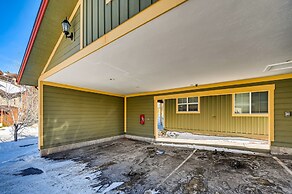 Streamside Lane Condos by CRMR