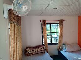 Begnas Lake Front Guest House