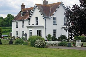 Lower Bryanston Farm