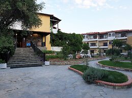 Ioli Village