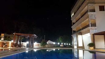 Hotel Cantinho Das Flores