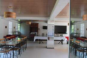 Hotel Cantinho Das Flores