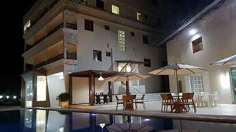 Hotel Cantinho Das Flores