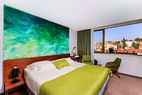 Horizon Luxury Suites