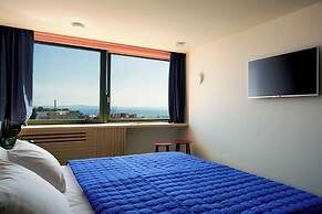 Horizon Luxury Suites