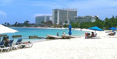 Ocho Rios Vacation Resort Property Rent