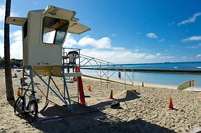 Waikiki Banyan - Ocean View Tower 2 Suite 2904
