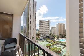 Waikiki Banyan - Partial Ocean View Tower 2 Suite 1204