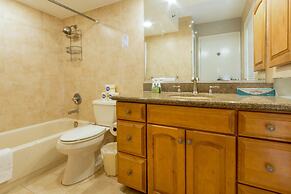 Waikiki Banyan - Pool View Tower 1 Suite 911