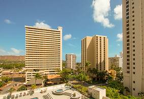 Waikiki Banyan - Pool View Tower 1 Suite 911