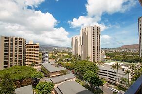 Waikiki Banyan - Moutnain View Tower 2 Suite 1205