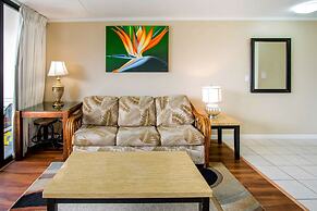 Waikiki Banyan - Moutnain View Tower 2 Suite 1205