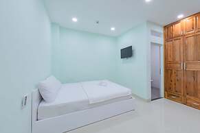 7S Hotel Rainy House