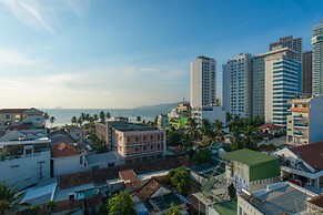 7S Hotel Rainy House