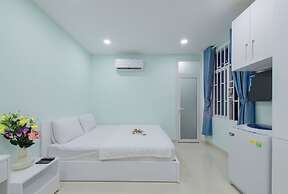 7S Hotel Rainy House