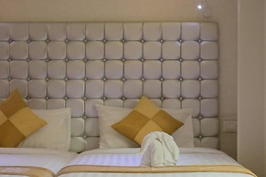 Justice Hotel