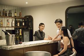 Justice Hotel