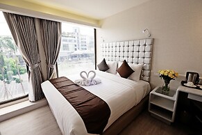 Justice Hotel