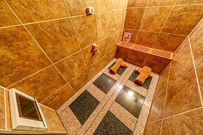 Hotel Lotus Otsu  - Adults Only