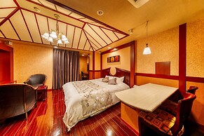 Hotel Lotus Otsu  - Adults Only
