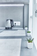 28 Pearls for VIP guests Apartments