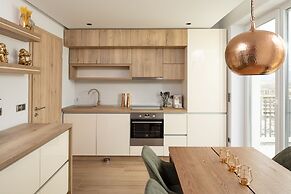 Kanopian Penthouse Hotel