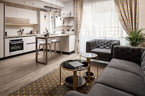 Kanopian Penthouse Hotel
