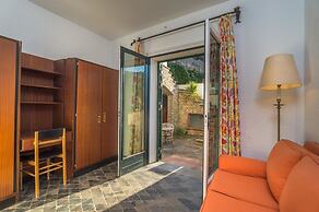 Sr-39 Begur SA Riera 6 PAX