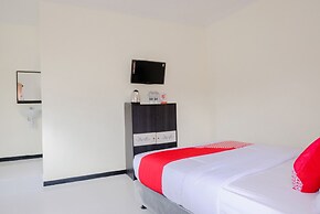 OYO 894 Nusa Indah Homestay Syariah