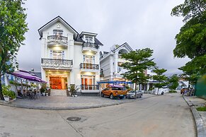 New Golf Valley Hotel