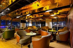 CN Palace Boutique Hotel & Spa