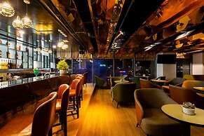 CN Palace Boutique Hotel & Spa