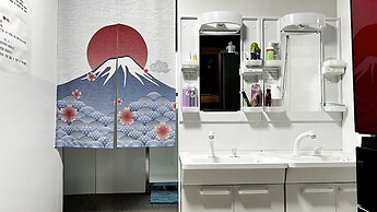 Hotel Adonis - Hostel